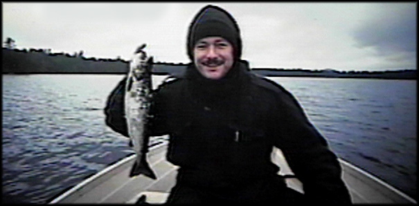 Maine_fishing.JPG (57898 bytes)